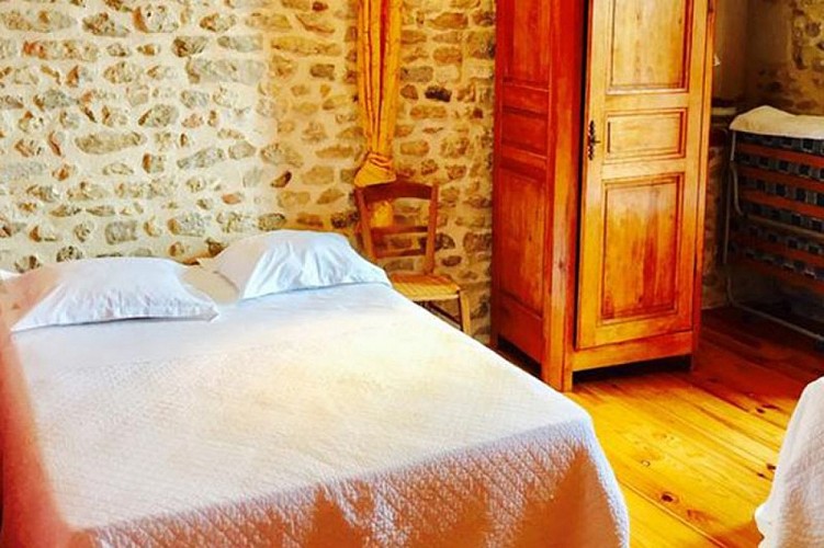 Chambres-d-hotes-Aux-Caprices-des-Dieux-Falanga-Marnes-Thouarsais-Deux-Sevres-Nouvelle-Aquitaine--2--2