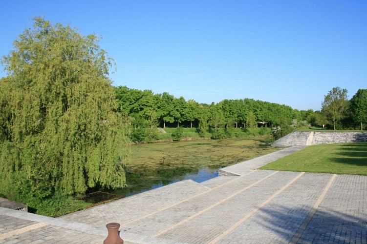 Le Grand Port de Mauzé-sur-le-Mignon