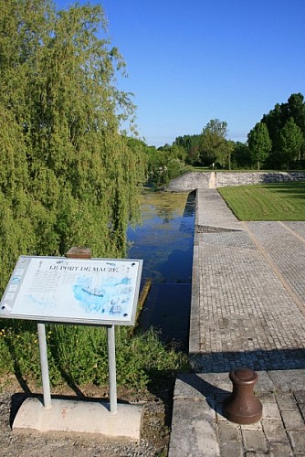 Camping "Le Gué de la Rivière"