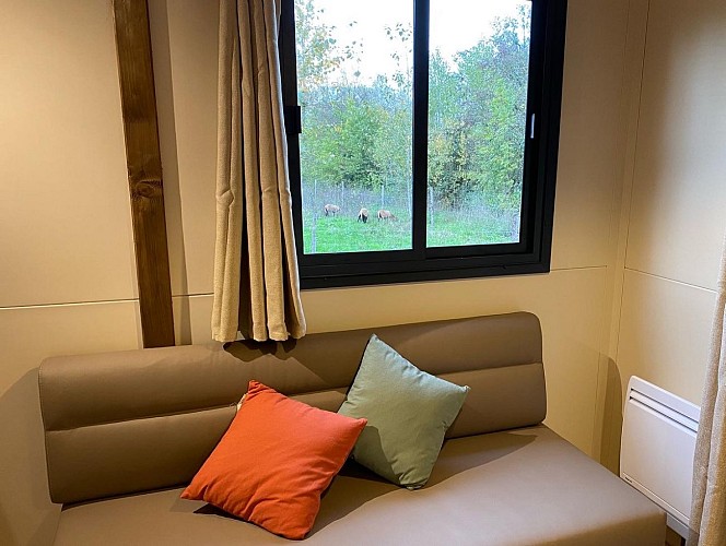 77D345D2-CD8D-44C2-BFC3-3B723922345C