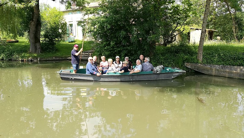 4. Une promenade en barque à la pigouille