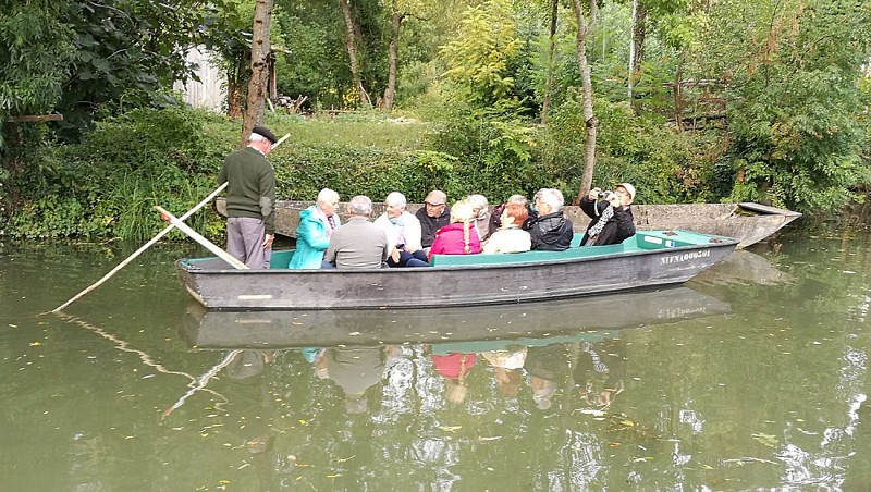 3. Une balade en barque à la pigouille
