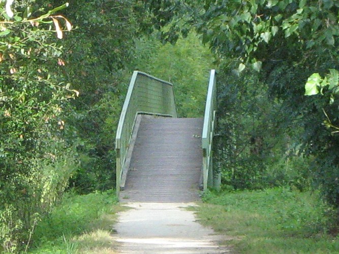 Une passerelle du Plan Vélo