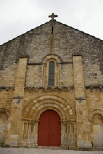 Eglise Saint-Chartier de Chef-Boutonne 