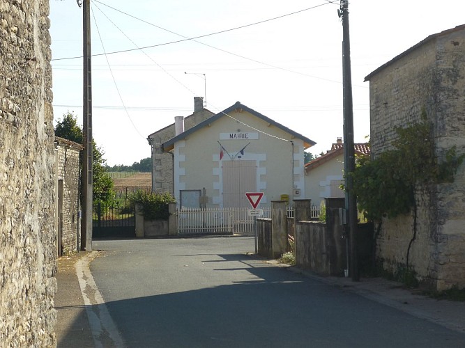 La mairie de Boisserolles