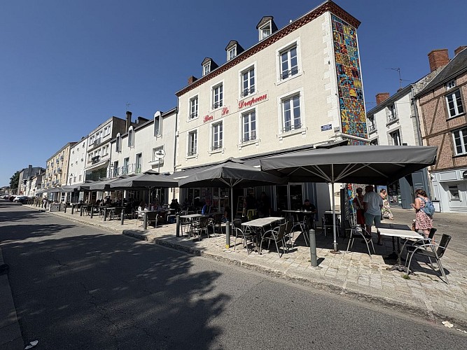 Le Drapeau