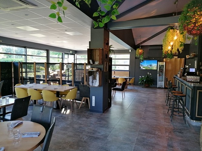 BAR-RESTAURANT "AU 19"