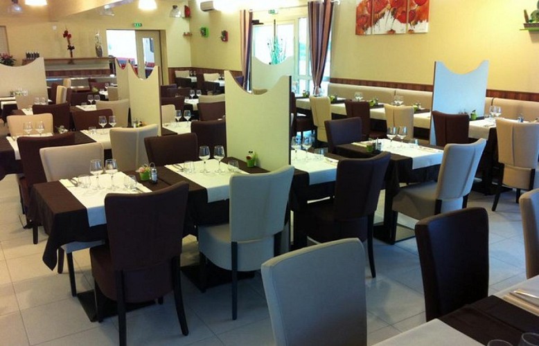 Bar-restaurant-jeux "La Détente"