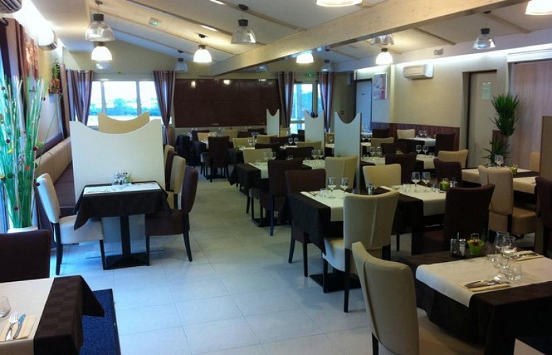 Bar-restaurant-jeux "La Détente"