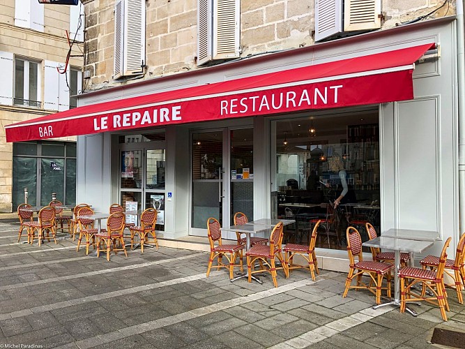 Le bar-brasserie "Le Repaire" à Niort