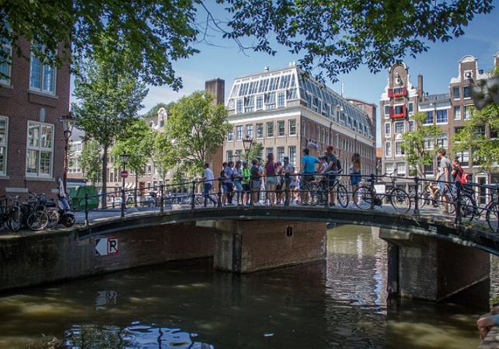 Guided Walking Tour in the Footsteps of Anne Frank - Amsterdam