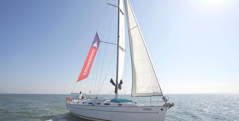 Sail Boat Cruise on the Tagus - Lisbon