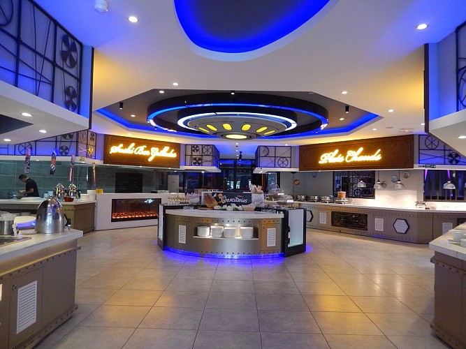 Restaurant Planète Délices - Lescar - buffet
