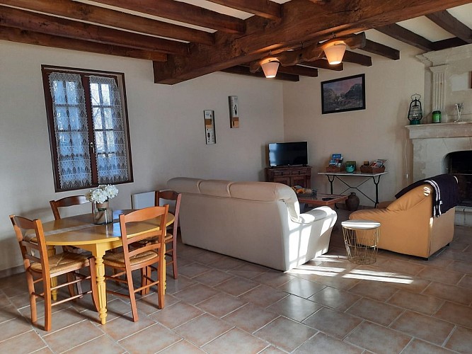 952874a6-1f01-4ef8-ae47-c8f2a1a33b8c