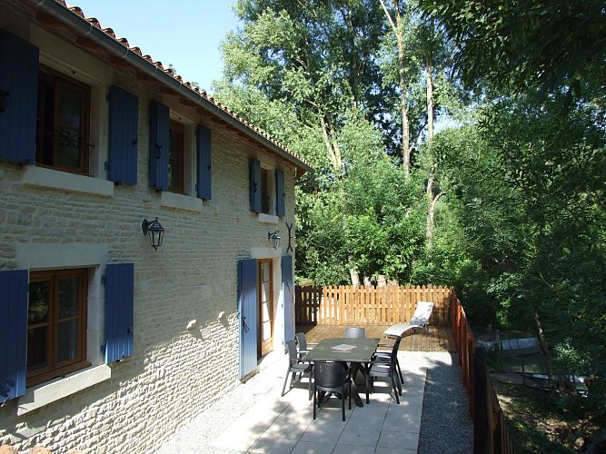 Le gîte des Sabots Bleus "L'Angélique" à Arçais