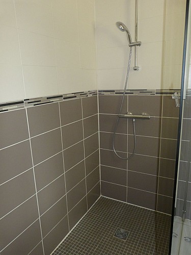 Le Toit d'en Bas (G 238)