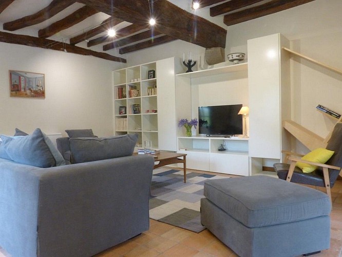 st-pierre-des-echaubrognes-gite-le-moulin-moreau-salon