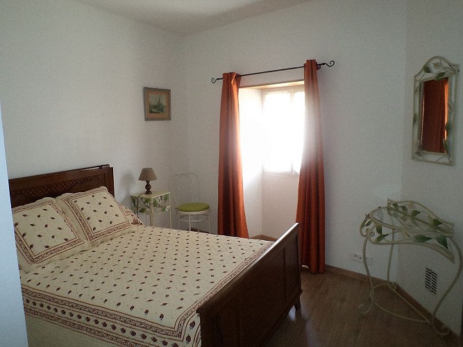 giteleriveau79.JPG_6