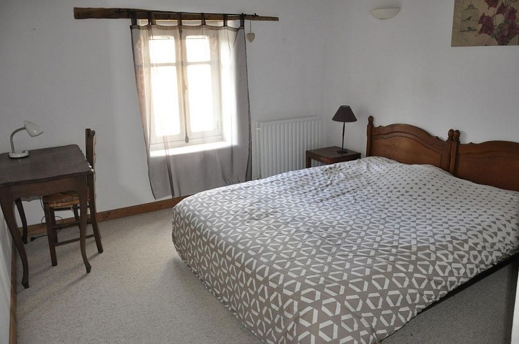 la-foret-sur-sevre-gite-le-loriot-chambre2.jpg_3