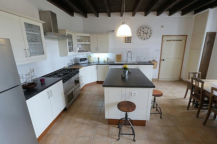 la-foret-sur-sevre-gite-le-loriot-cuisine2.jpg_7