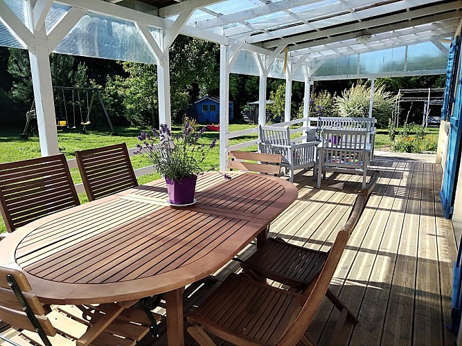trayes-gite-mesange-bleue-Terrasse Couverte1.jpg_1