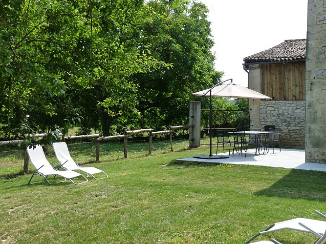 La terrasse et le jardin