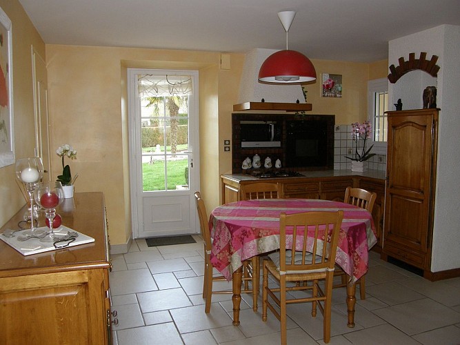 Beaulieu-sous-Bressuire-La Gareliere-cuisine1-sit.jpg_6