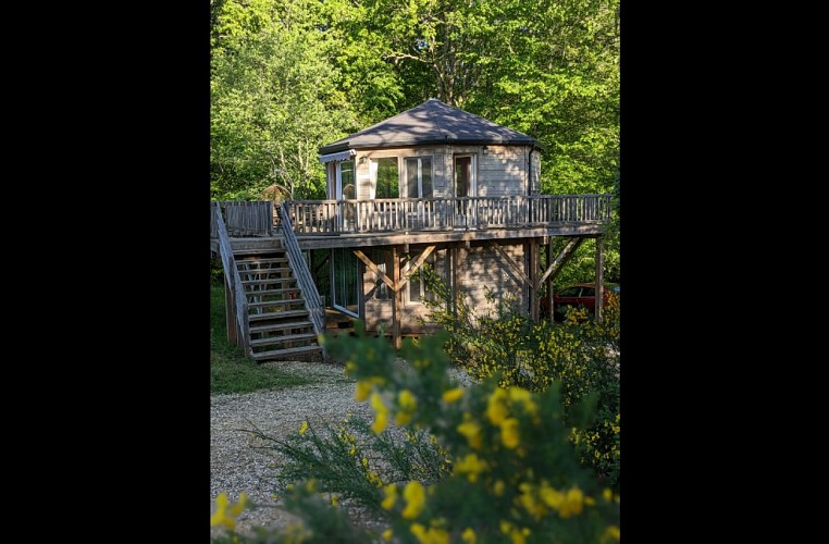 vue extérieure cabane perchée