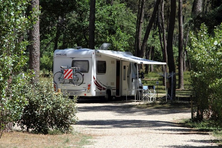 Caste_chalets_camping_car