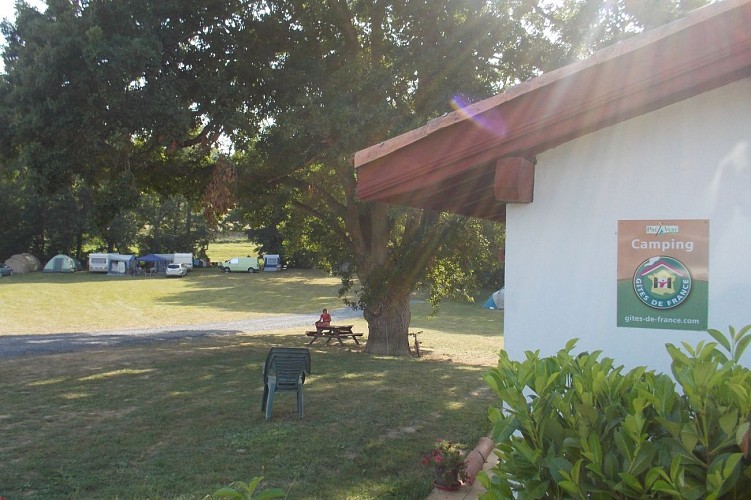 Camping-Diriart-Suhescun-pays-Basque--1-