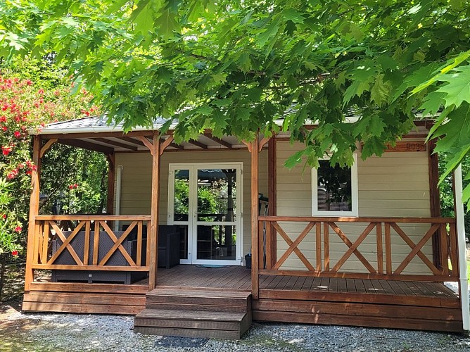 Camping Le Terrier - Lescar - chalet extérieur