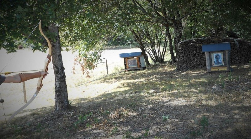 6--Photo-encart-Tir-a-l-arc-VILLAMBLARD