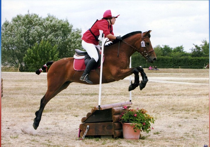 STJU_Poneyclubgrandlio_BD (1)