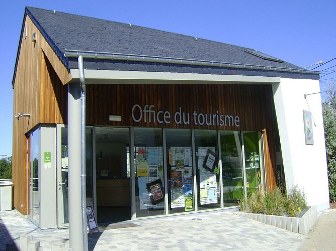 Office du Tourisme de Léglise