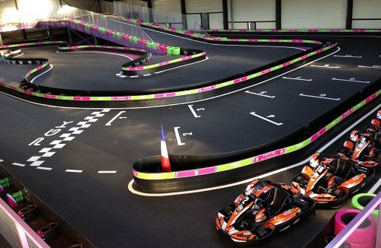 karting-caudecoste-piste-indoor-destination-agen-tourisme