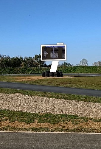 ecran-lf_karting-destination-agen-tourisme