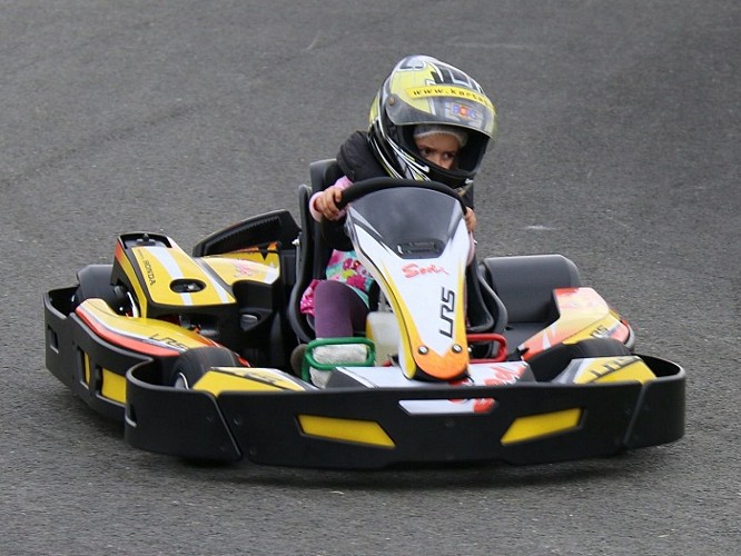 kartagen-karting-layrac-kartkids-destination-agen-tourisme