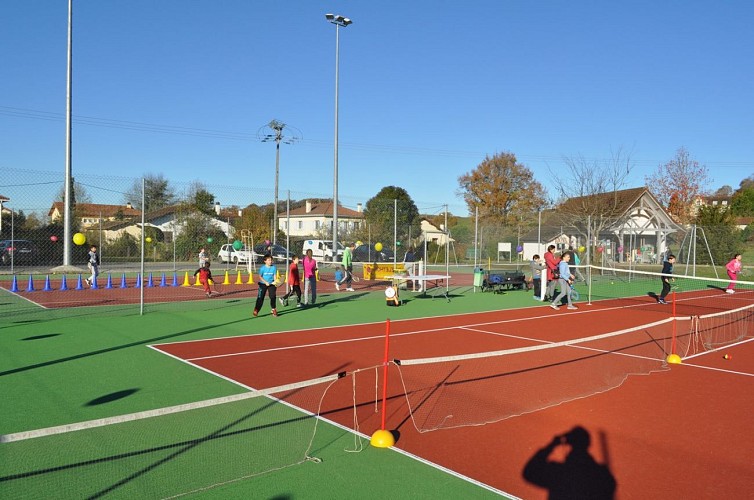 Tennis Club Sauveterre 1440x900