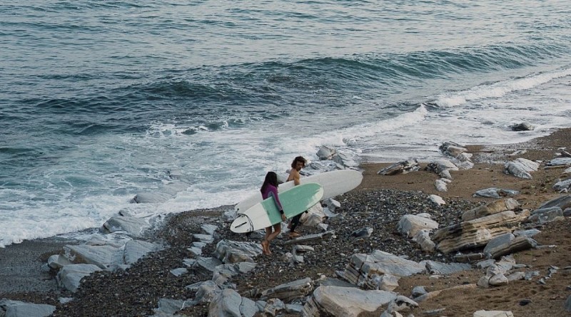 delpero surf school  cours surf experience trendy mood