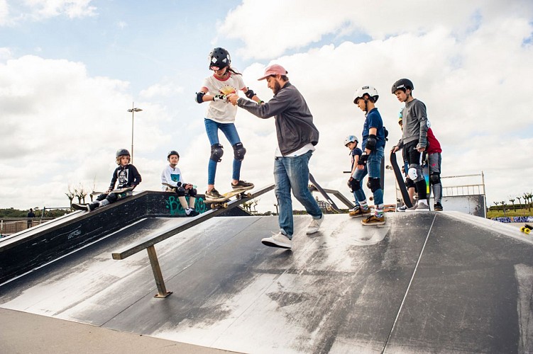 Kids Skate School
