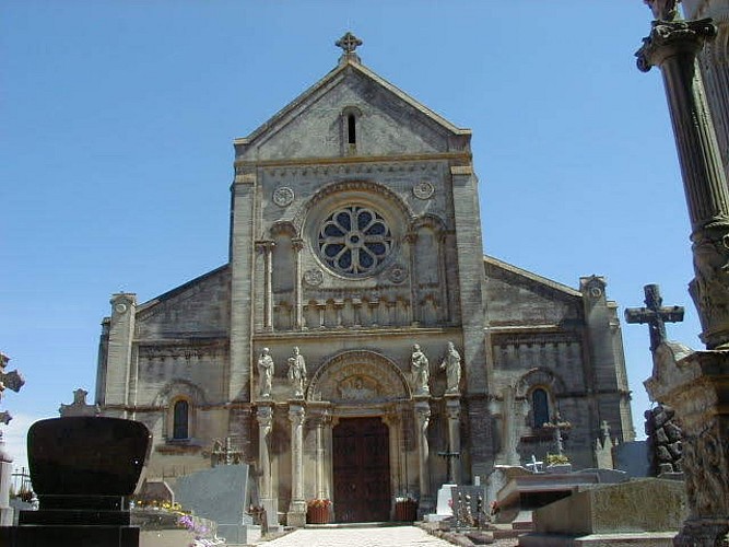 Die Kirche Saint-Quentin
