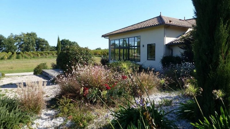 1515430452-6187-484461767