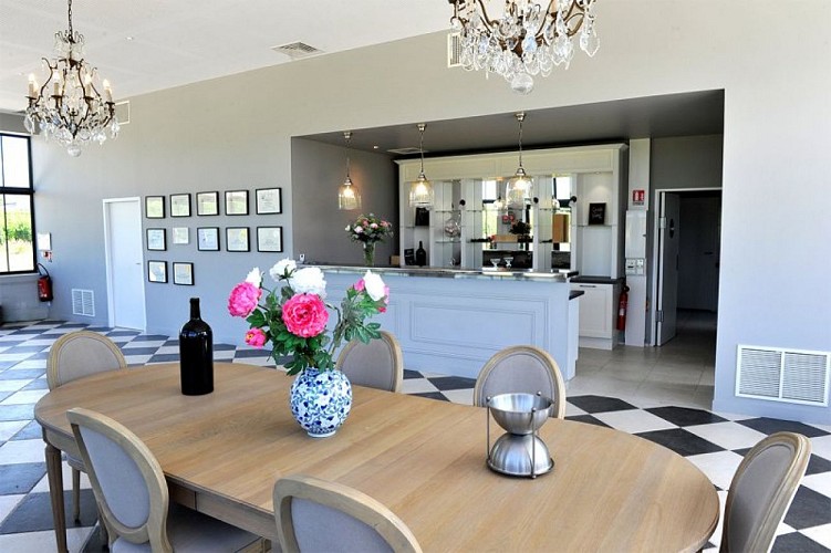 1515430449-5331-992329081