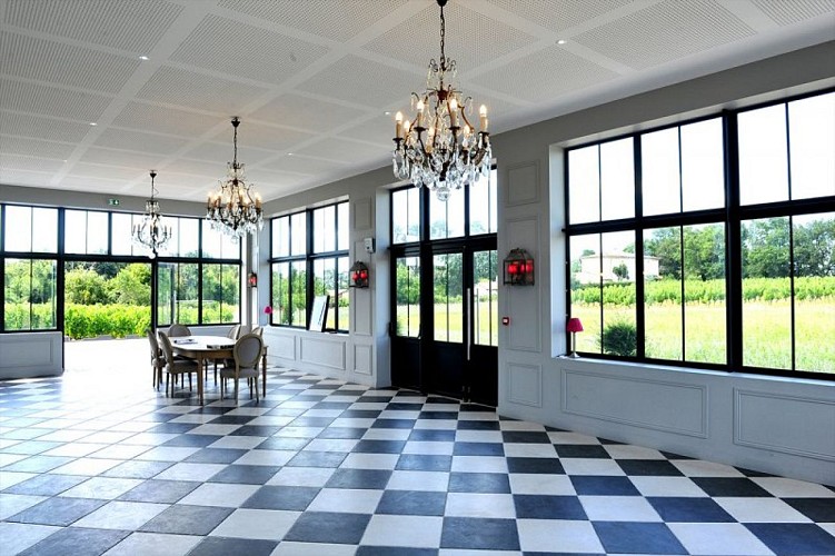 1515430456-2121-424775462