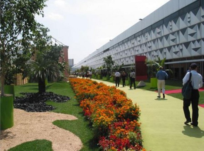 Hall 1 Parc Expos fleurs compressé