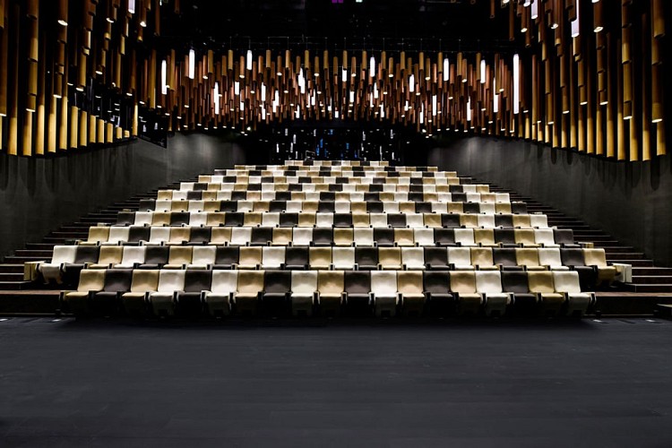 laciteduvin_auditorium_w