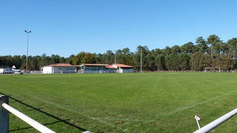 stade lacanau de mios (1)