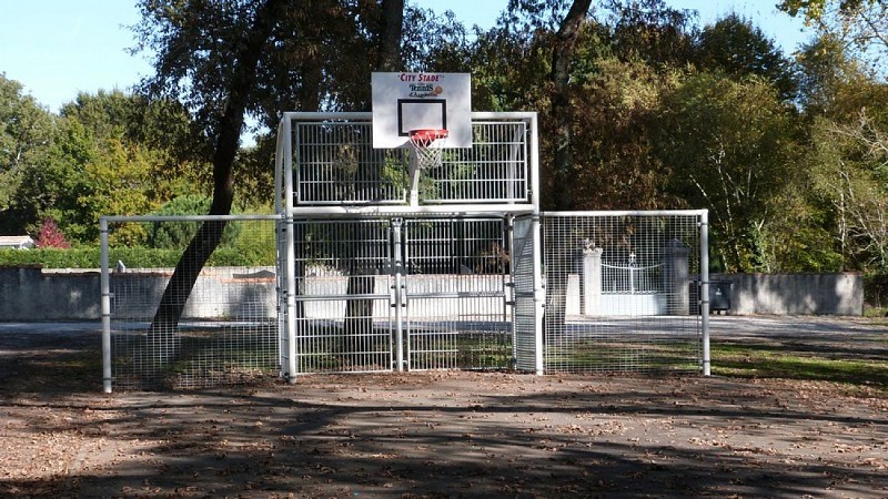 city stade lacanau de mios (1)