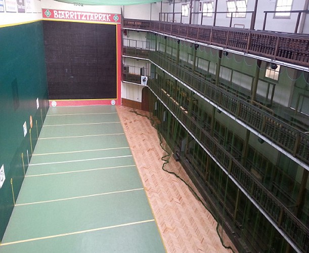 Fronton Plaza Berri - Biarritz - Cancha