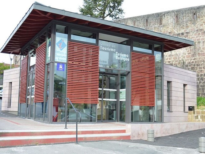 Office de tourisme de Saint Jean Pied de Port - façade